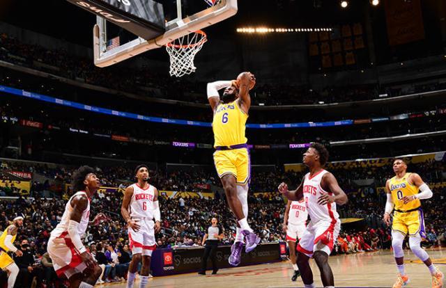 开云入口-【人物】37岁转型成功 詹姆斯主动牺牲只求争冠